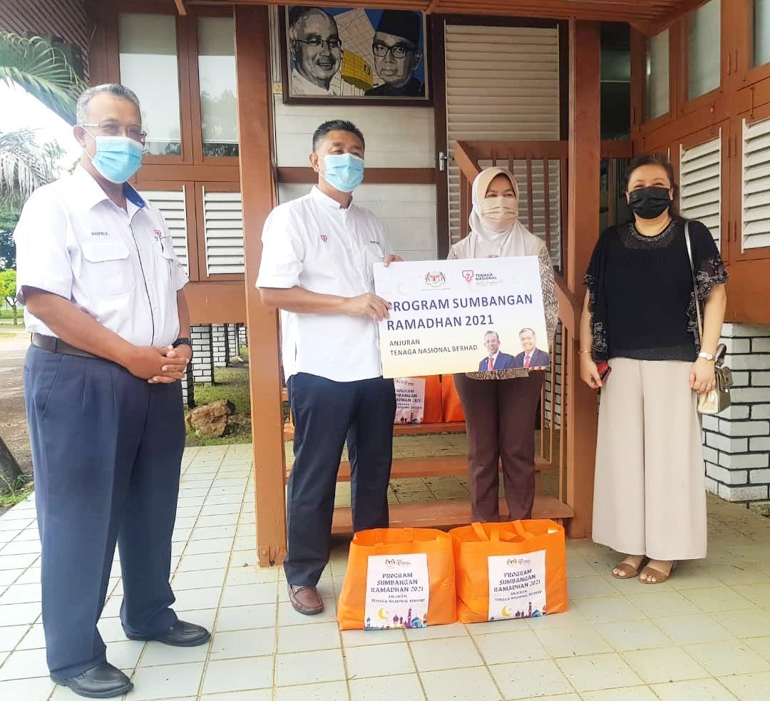 500 keluarga asnaf di empat daerah di Pahang terima buah tangan KeTSA