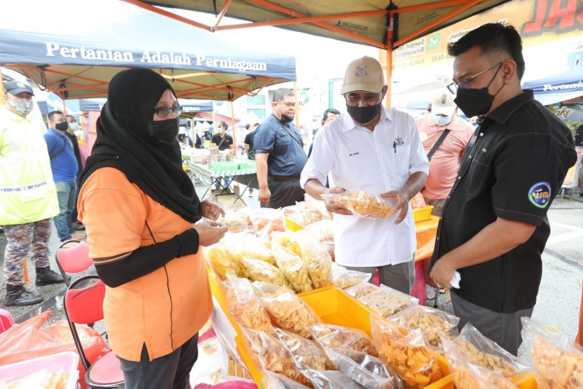Peluang peniaga pasar tani Pahang tambah pendapatan