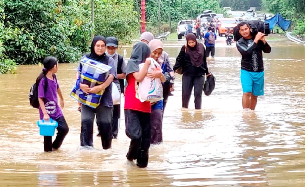 54 PSS dibuka buat 2,252 mangsa banjir