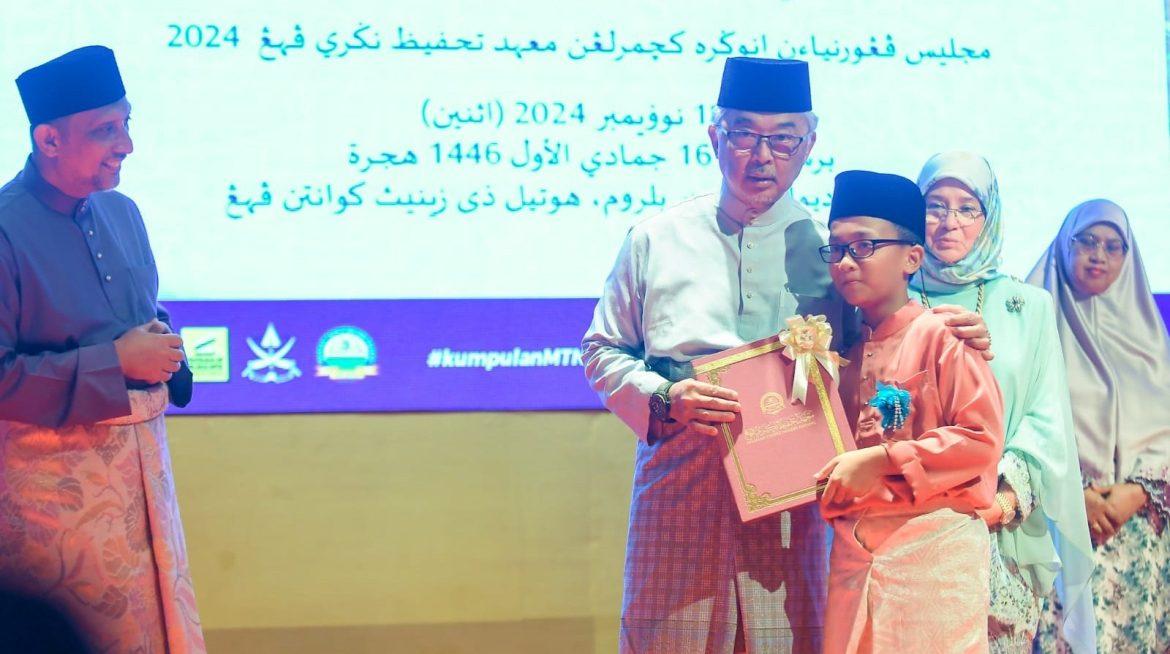 Haramkan Vape Secara Total- Sultan Pahang